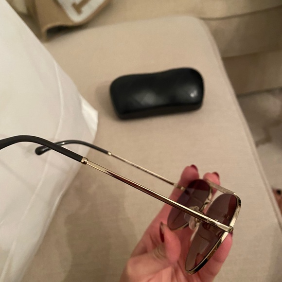 Chanel sunglasses - Picture 3 of 4